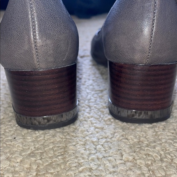 Tory Burch Gray Women's Pumps - Picture 7 of 9
